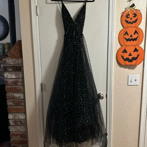 Windsor Vanessa V-Neck plunging Tulle Gown iridescent sequins dots evening Prom - Picture 4 of 13